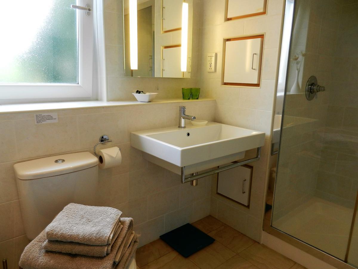 Ffynnon Fendigaid Bed And Breakfast Aberporth Luaran gambar