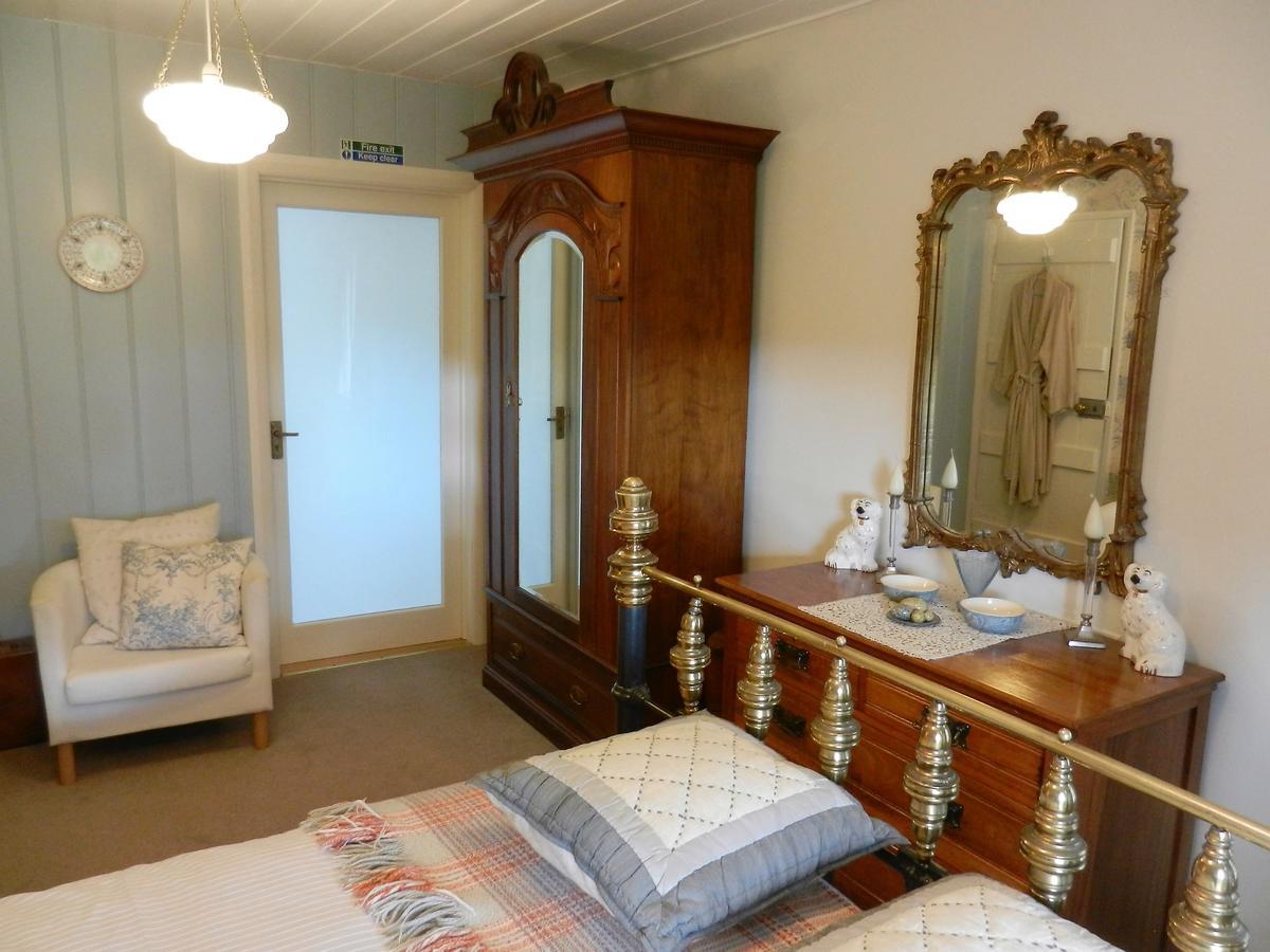 Ffynnon Fendigaid Bed And Breakfast Aberporth Luaran gambar