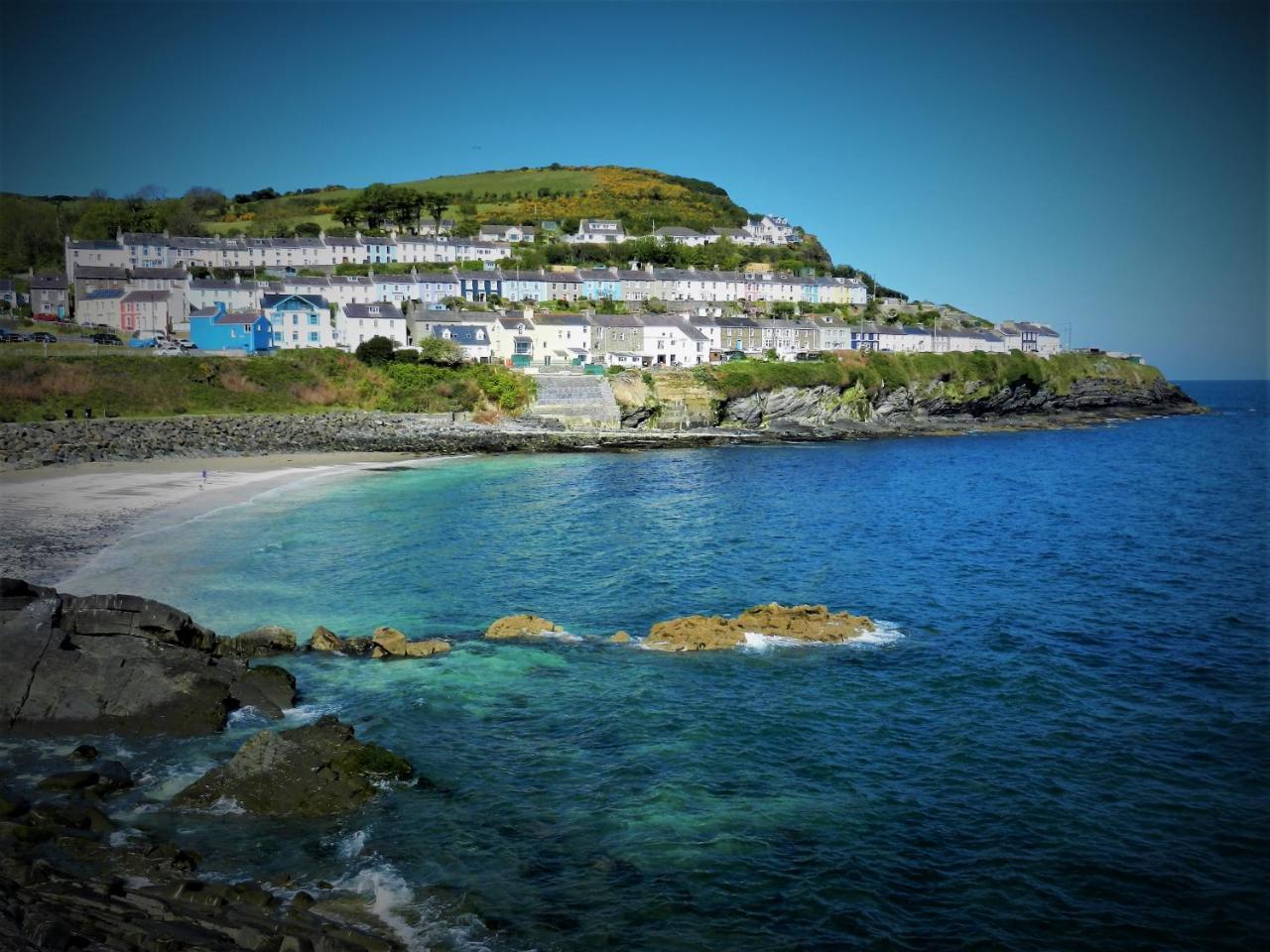 Ffynnon Fendigaid Bed And Breakfast Aberporth Luaran gambar